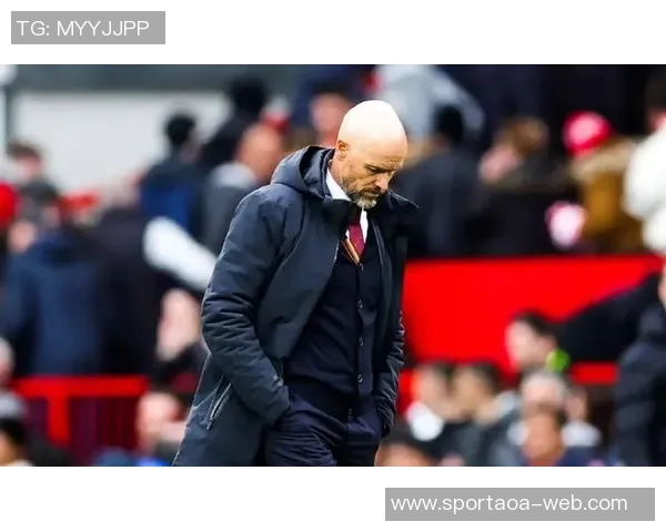 滕哈赫担任特温特技术总监负责球员引进与战略规划工作